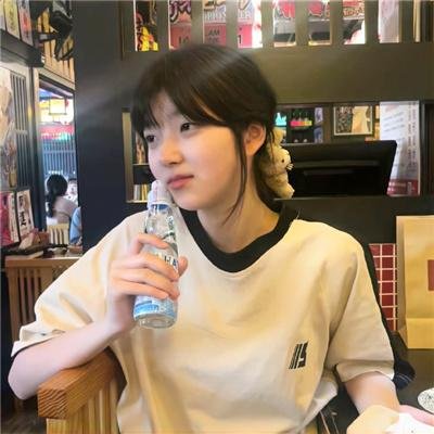 派遣女公关彩华